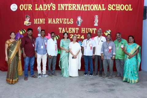 Award winners with the staff